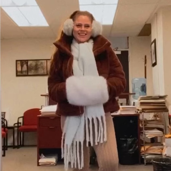 Puffer Jacket - Picture 10 of 11